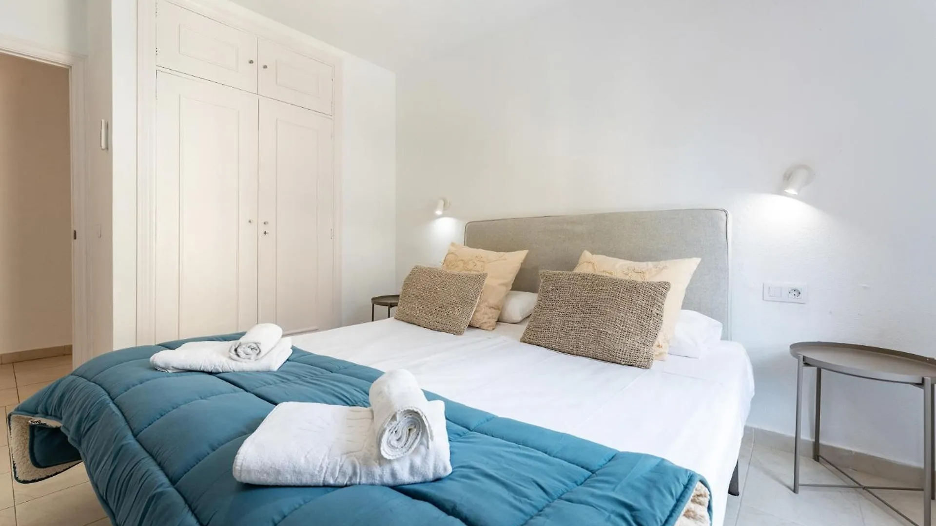 Fantastic Apartment In Beach Front Complex In Calahonda - Dona Lola - Cs129 Sitio de Calahonda Spain