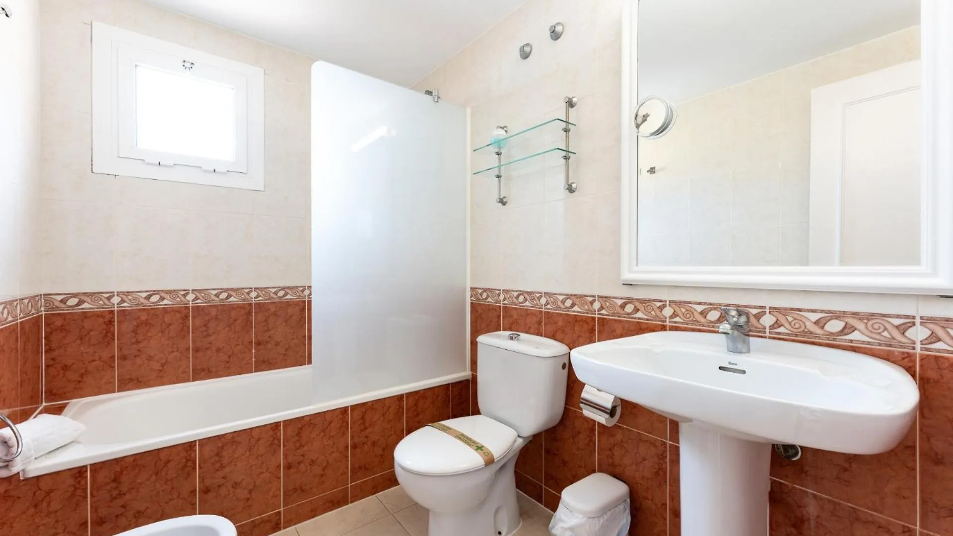 Fantastic Apartment In Beach Front Complex In Calahonda - Dona Lola - Cs129 Sitio de Calahonda