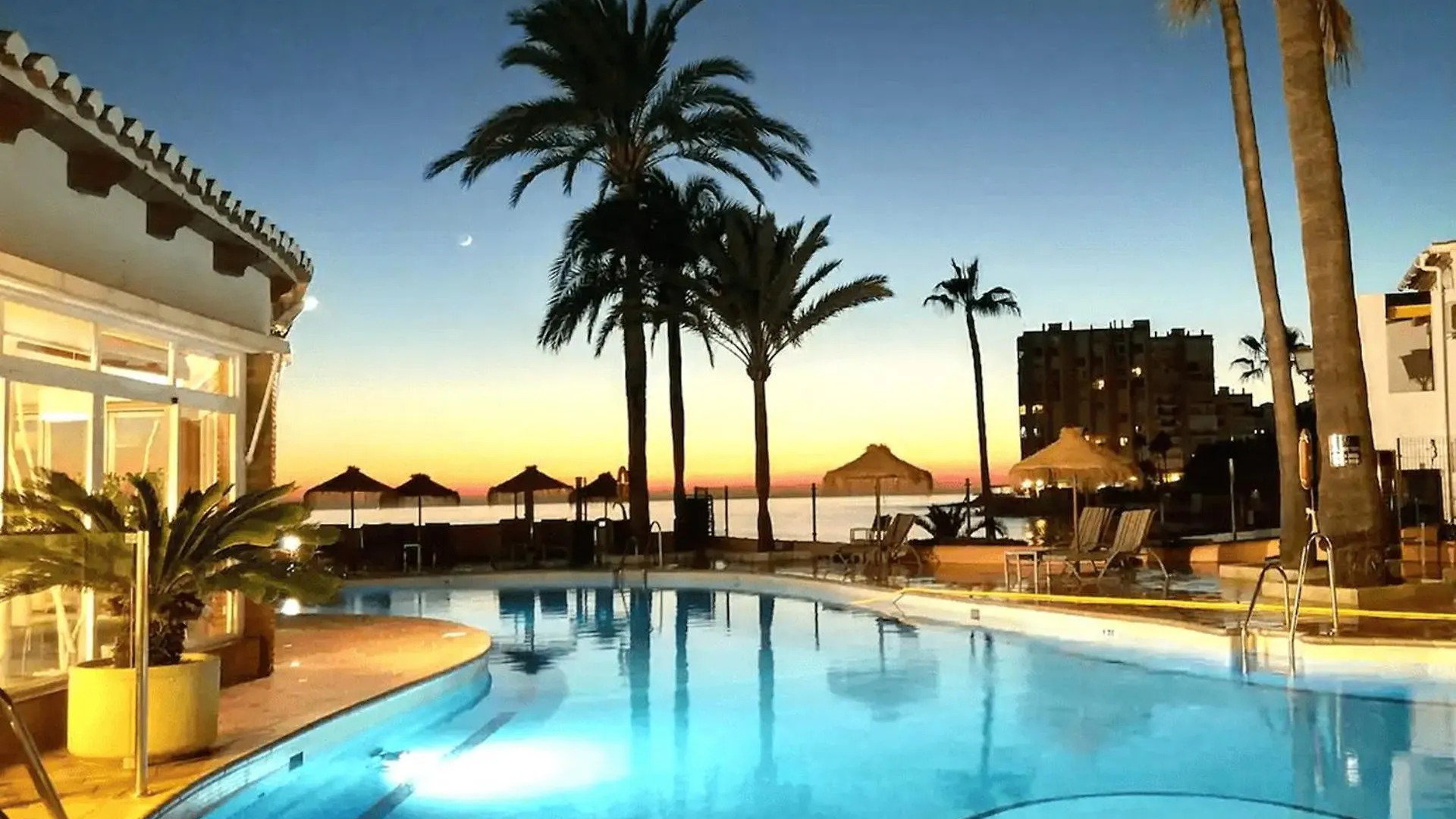 Fantastic Apartment In Beach Front Complex In Calahonda - Dona Lola - Cs129 Sitio de Calahonda