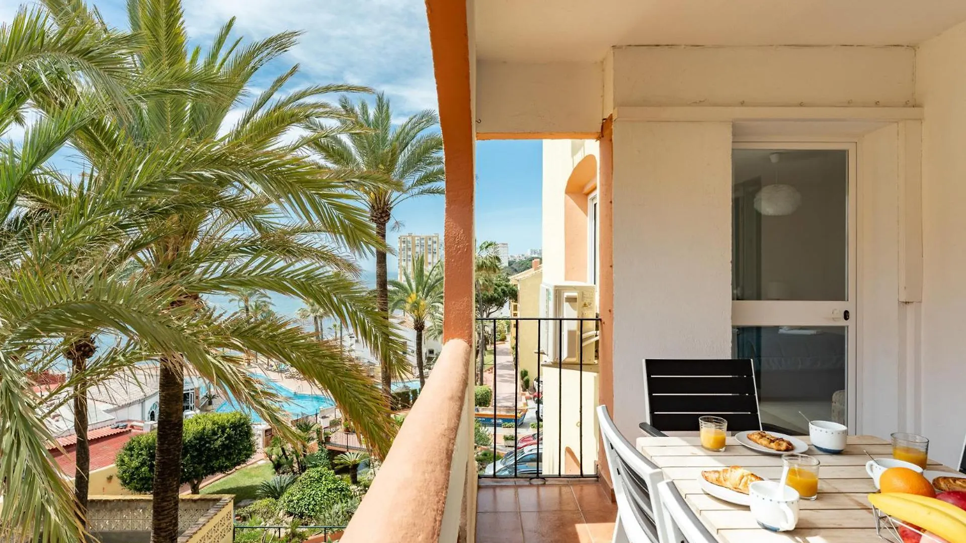 Fantastic Apartment In Beach Front Complex In Calahonda - Dona Lola - Cs129 Sitio de Calahonda 0*,  Spain